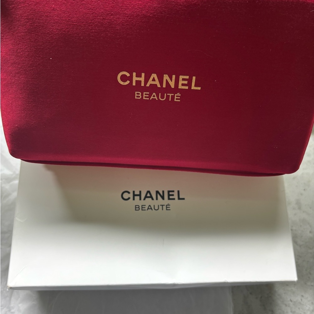 CHANEL Red with gold camellia flowers Cosmetic Bag 8 x 4 1/2 x 2 New